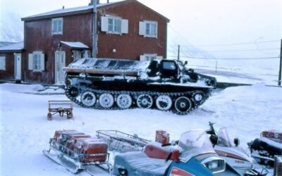 Naboer på Isfjord Radio